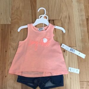 DKNY baby girls 2 piece set shorts and tank